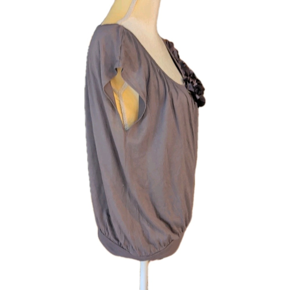H&M‎ Women's Blouse Cotton Blend Gray Size S With Flowers On Neckline - Picture 4 of 5